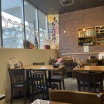 魚が旨い焼き鳥屋 六 - 店内