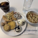SKY HUB LOUNGE - 