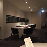 ロワゾー・パー・マツナガ - 店内です。