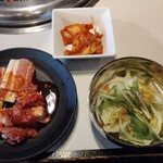 焼肉じゅうじゅうカルビ - 料理写真:お手軽Wカルビランチ