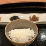 りょうりや○ - 終盤に3合炊きコシヒカリ出てくるなんて聞いてない！入らないよ…！奥のお供で日本酒ちびちび飲みつつ、おしゃべり