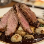 Aux Delices de Dodine 東京ミッドタウン八重洲店 - ふわふわのマッシュポテトが埋まってます。