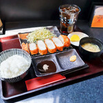 肉たらしぃ - 豚ロースカツ定食