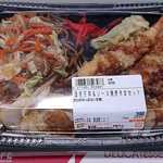 ライフ - ライフ 前野町店 海老天丼＆ソース焼きそばセット 429円（税込） 包装形態