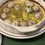 ボラーチョ - マッシュルームガーリック。もちろんバケット追加