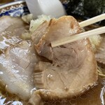 タンタン - バラチャーシューはしっとり肉厚。