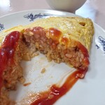 長寿軒 - オムライス750円