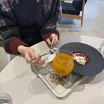 KWANS COFFEE ROASTERY - 