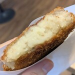 荒幡肉店 - コロッケの中身