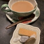 新上屋 - 紅茶と焼菓子