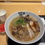 博多 くまちゃんらぁめん - 