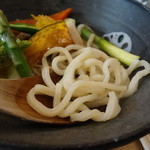 カフェ 中野屋 - エッジの立ったうどん