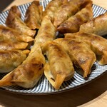 牛タンとおでんとクリスピー餃子　ひまわり［出汁］ - 