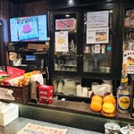 極東アンティール - 店内