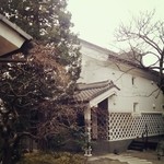 ヒカリヤ ニシ - 