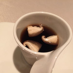 ロワゾー・パー・マツナガ - 定番　きのこのコンソメ