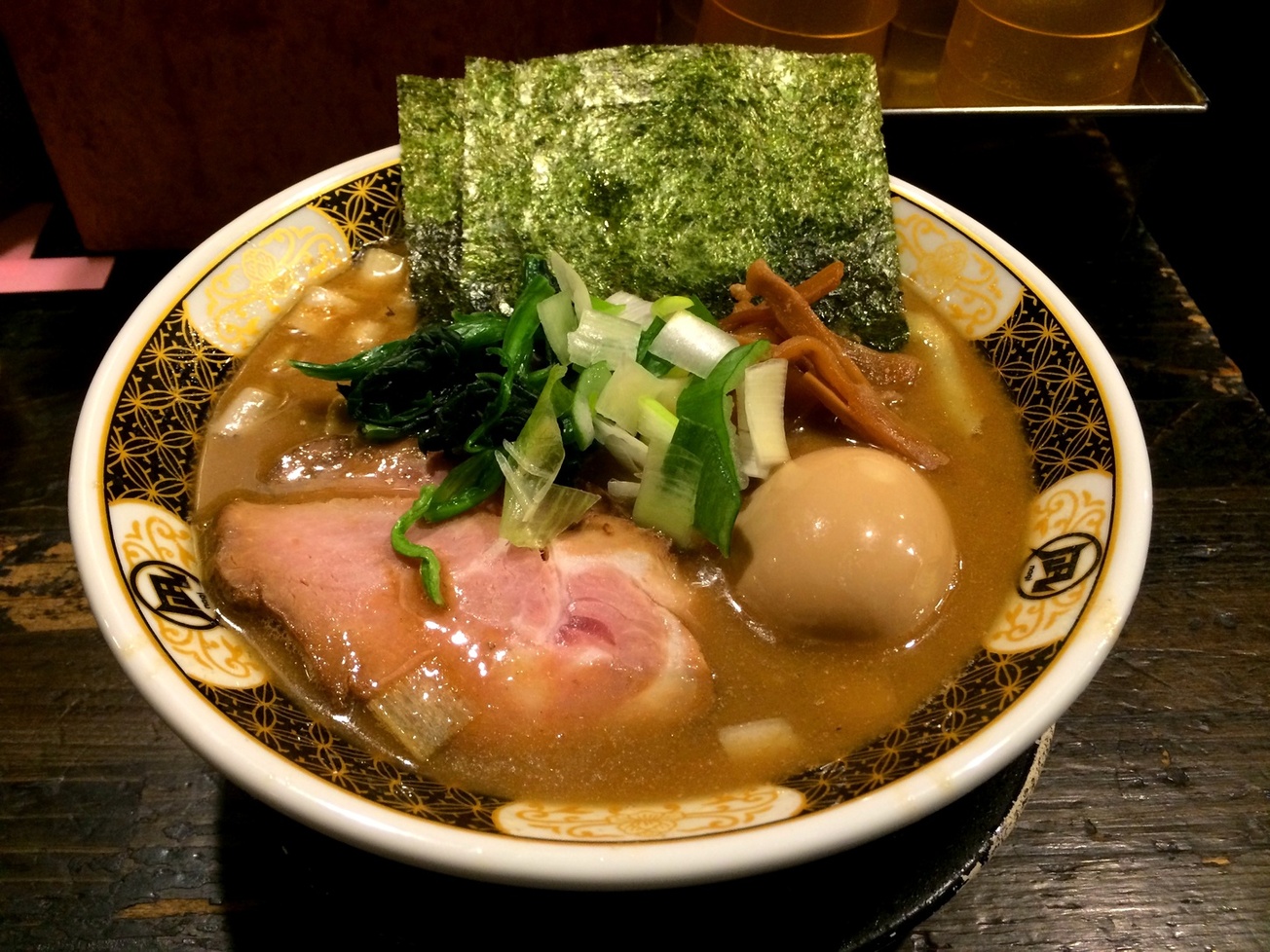 すごい煮干ラーメン凪 西新宿七丁目店