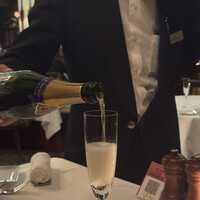 AKARENGA STEAK HOUSE - 