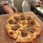 ザ ピッツァバー ON 38TH - 