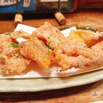 炭屋五兵衛 西荻窪店 - これがカリカリの鶏せんべい