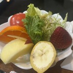 ラック - フルーツてんこもり