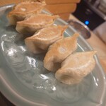 手作り餃子の店 吉春 - 