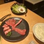 焼肉問屋 牛蔵 - 