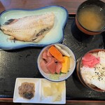 しなの珈琲店 - 