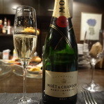MOET＆CHANDON