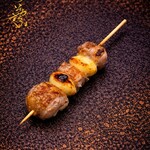 北海道 海の幸・山の幸 彩葉 - 北海地鶏モモとにんにく