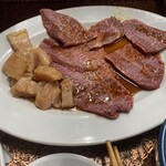 焼肉 かっぱ梶岡 - ミスジ&トンビ&上ミノ