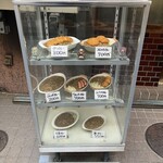 ライスカレー まんてん - 店頭ショーケース