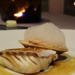 ラ メゾン ドゥ グラシアニ - クエのしっとりと火入れしたポッシェとハマグリ