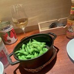 ワインの酒場 ディプント - 北海道十勝産 枝豆のスモーク