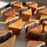 ジャン フランコ - 空飛ぶ食パン あんバター