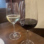 Gop - この日のオススメから。南アフリカワインの白と赤