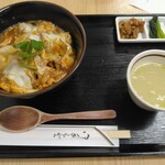 鳥めし 鳥藤 - 特上親子丼2200円