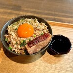 らぁ麺 紫陽花 - 地鶏そぼろの卵かけご飯