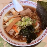 餃子専門店 上海 - しょうゆラーメン
