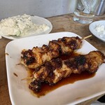 やきとり 上野文楽 - にんにくだれ