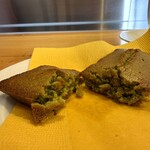 BurgerPOLICE - フィナンシェの風味♡と
      抹茶の風味のマリアージュ♡