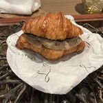ラチュレ - クロワッサンのサンドイッチ