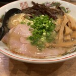 博多豚骨醤油らーめん ウチダヤ - 