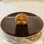ベージュ アラン・デュカス 東京 - 