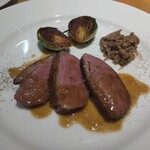 ラボンヌターシュ - 鴨胸肉のロースト