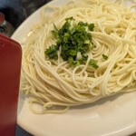 久留米ラーメン 麺や たにがわ - 替え玉硬麺で。麺の量多めやわー