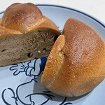 バックシュトゥーベ ツオップ - コーヒーマロンベーグル(カット)