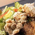 鶏と海鮮 個室居酒屋 鶏うお 岩国店 - ゴロゴロ鳥の唐揚げ