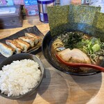 ラーメン旗っさし家 - 料理写真: