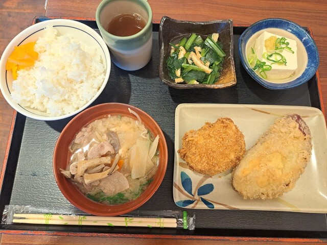 ザ めしや 京都伏見店 - 伏見桃山/食堂 | 食べログ